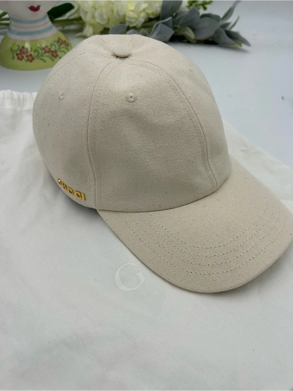 Unisex, Gucci, gold logo baseball cap size large made in Italy